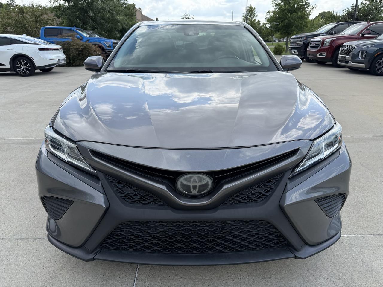Toyota Camry  2018