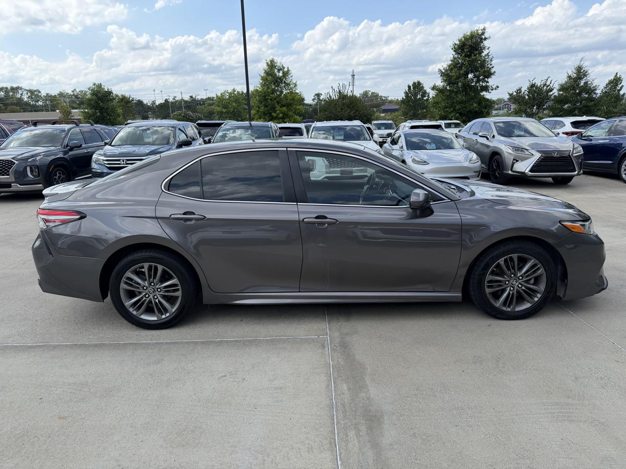 Toyota Camry  2018