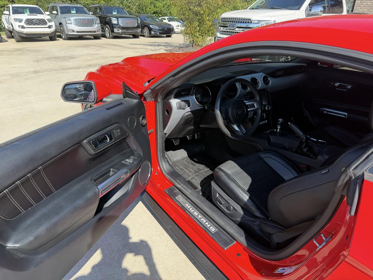 Ford Mustang 2dr Fastback GT 2015