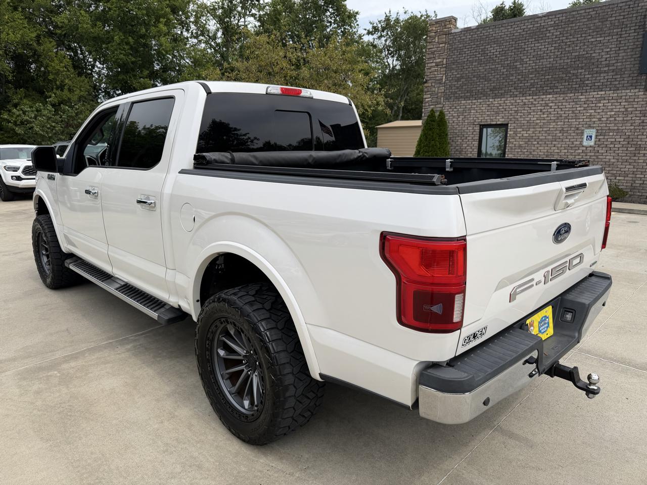 Ford F-150 Lariat 4WD SuperCrew 5.5' Box 2018