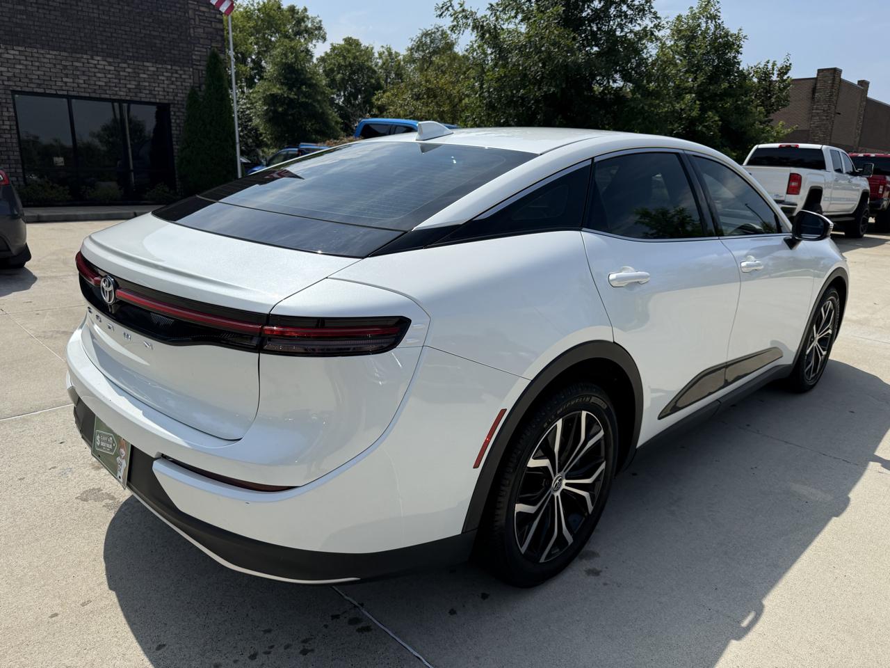 Toyota Crown Limited AWD (Natl) 2023