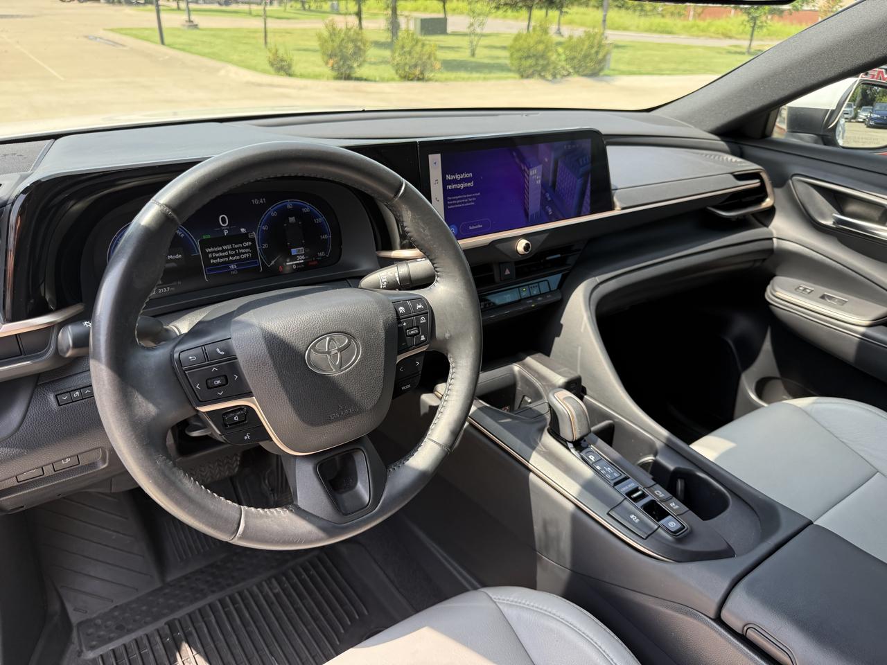 Toyota Crown Limited AWD (Natl) 2023