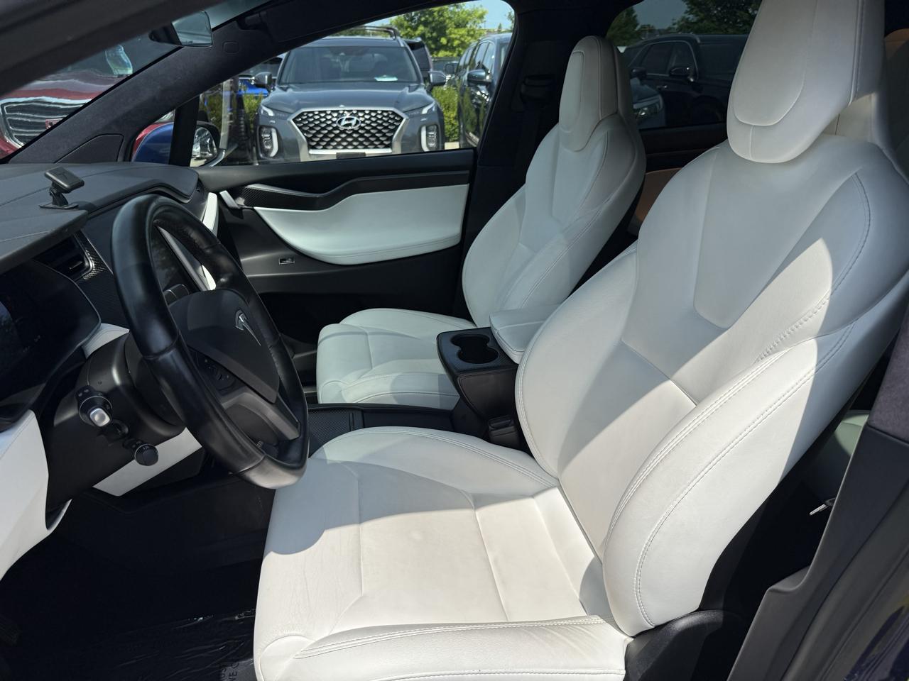 Tesla Model X 75D AWD 2018