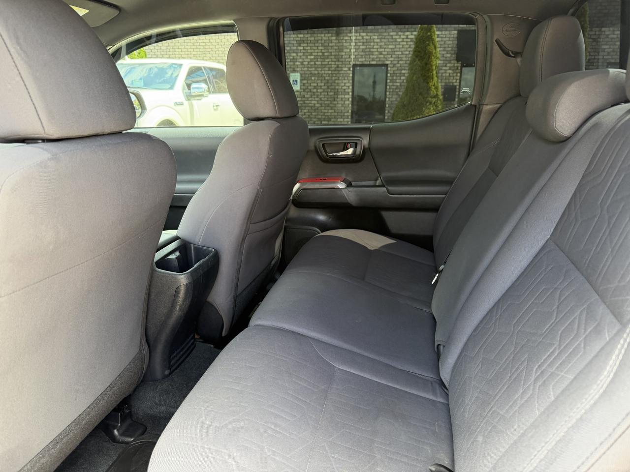 Toyota Tacoma 4WD  2019