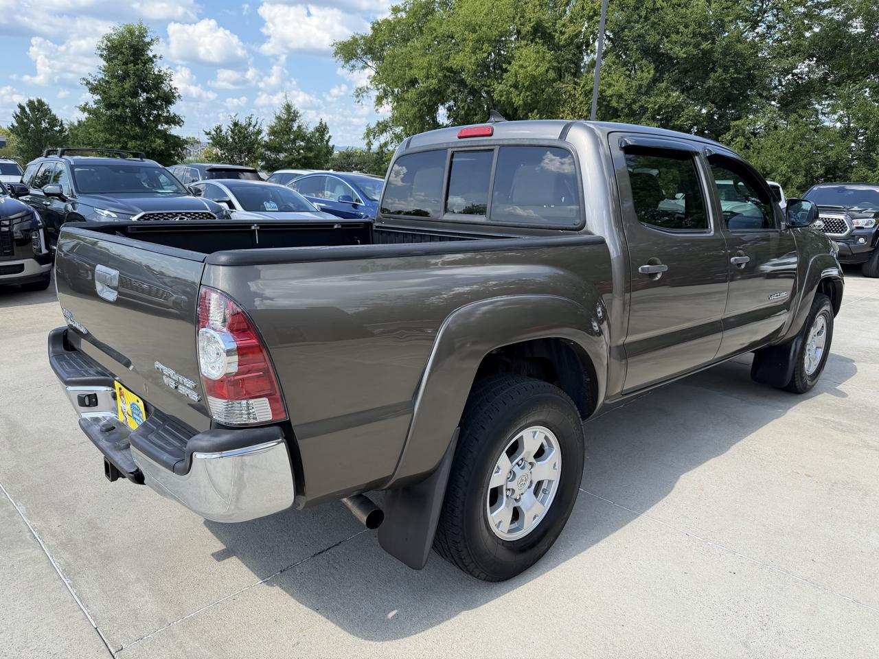 Toyota Tacoma  2015