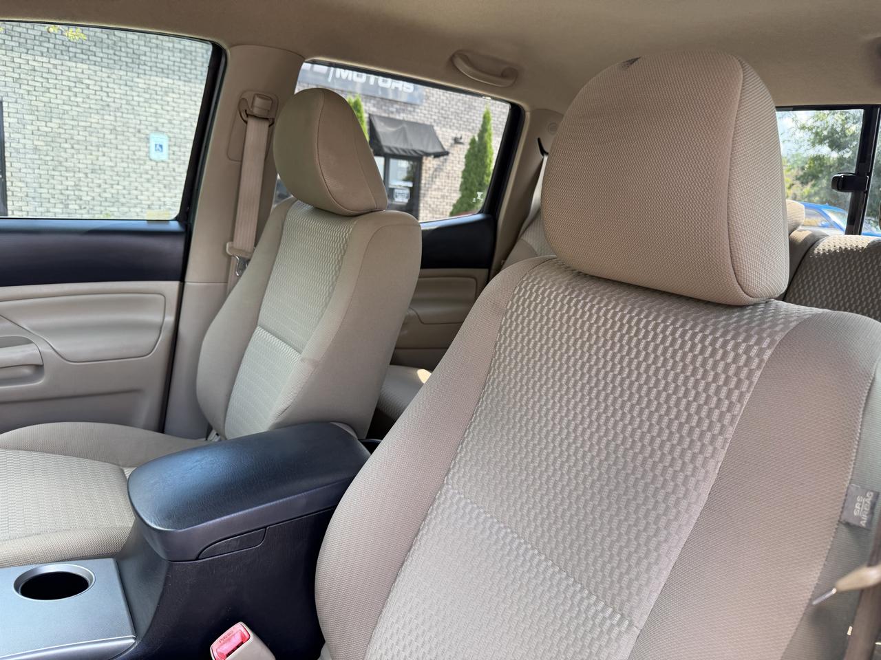 Toyota Tacoma  2015