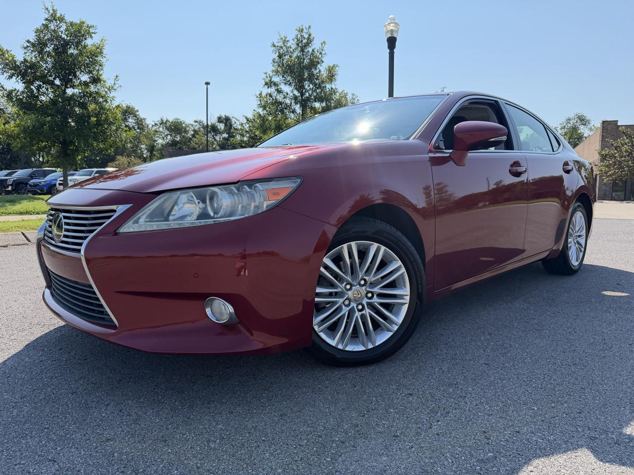 Lexus ES 350 4dr Sdn 2013