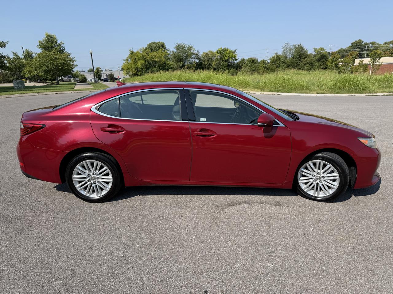 Lexus ES 350 4dr Sdn 2013