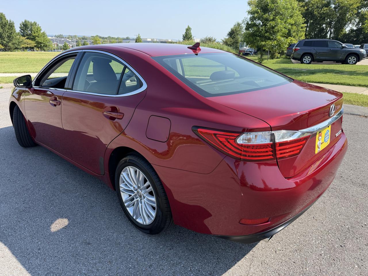 Lexus ES 350 4dr Sdn 2013