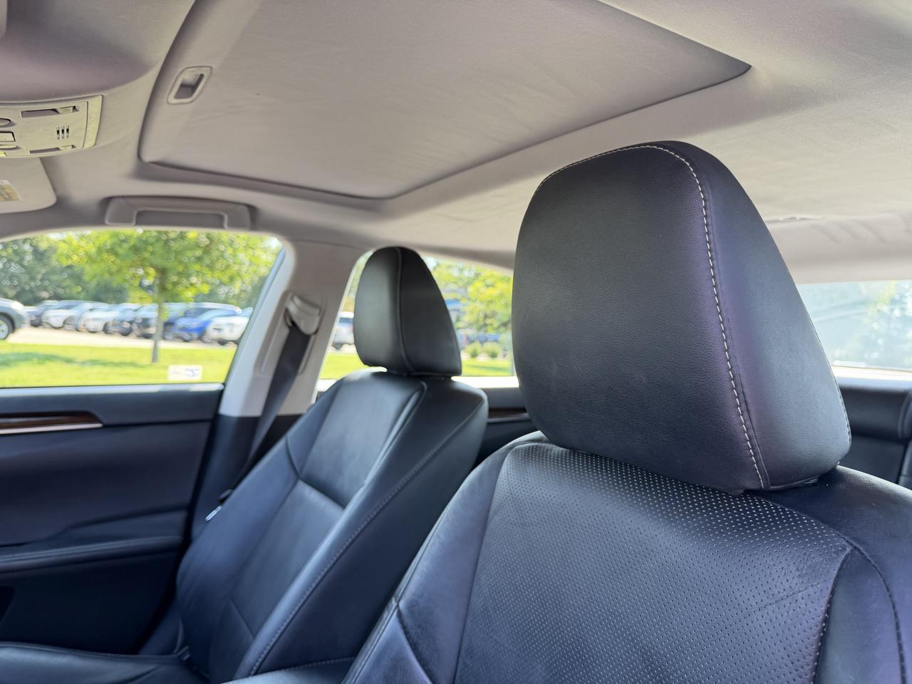 Lexus ES 350 4dr Sdn 2013