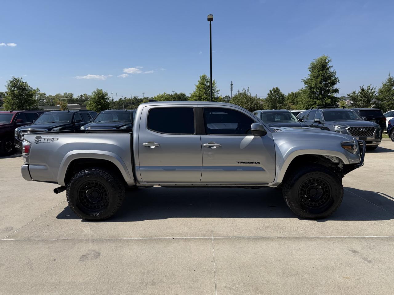 Toyota Tacoma 2WD  2021