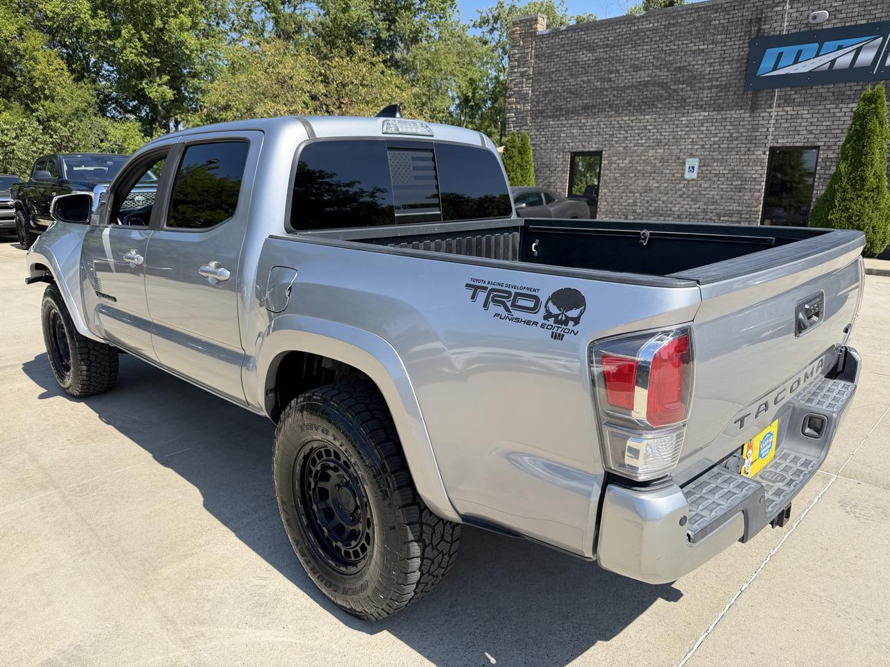 Toyota Tacoma 2WD  2021