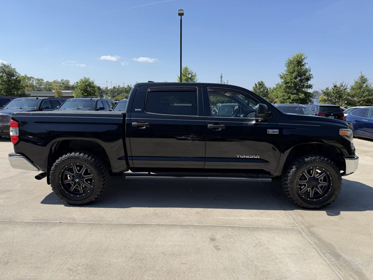 Toyota Tundra 4WD  2020