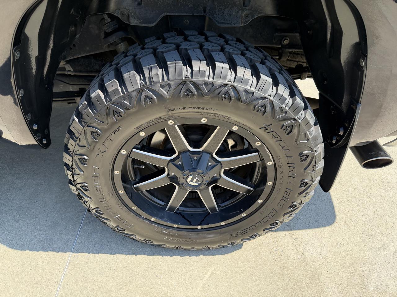 Toyota Tundra 4WD  2020