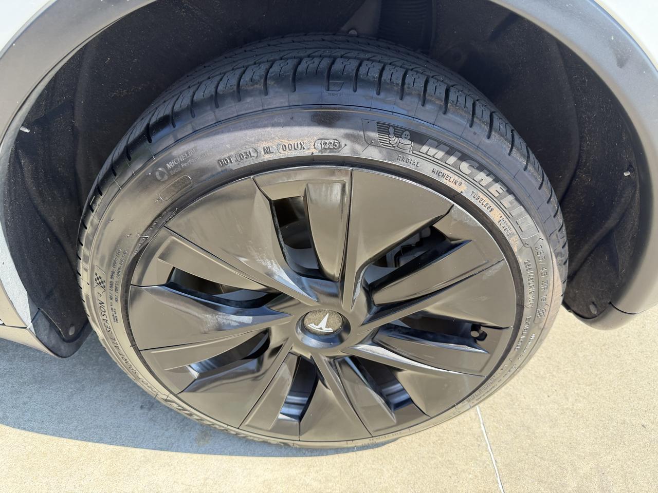 Tesla Model Y Long Range AWD 2021