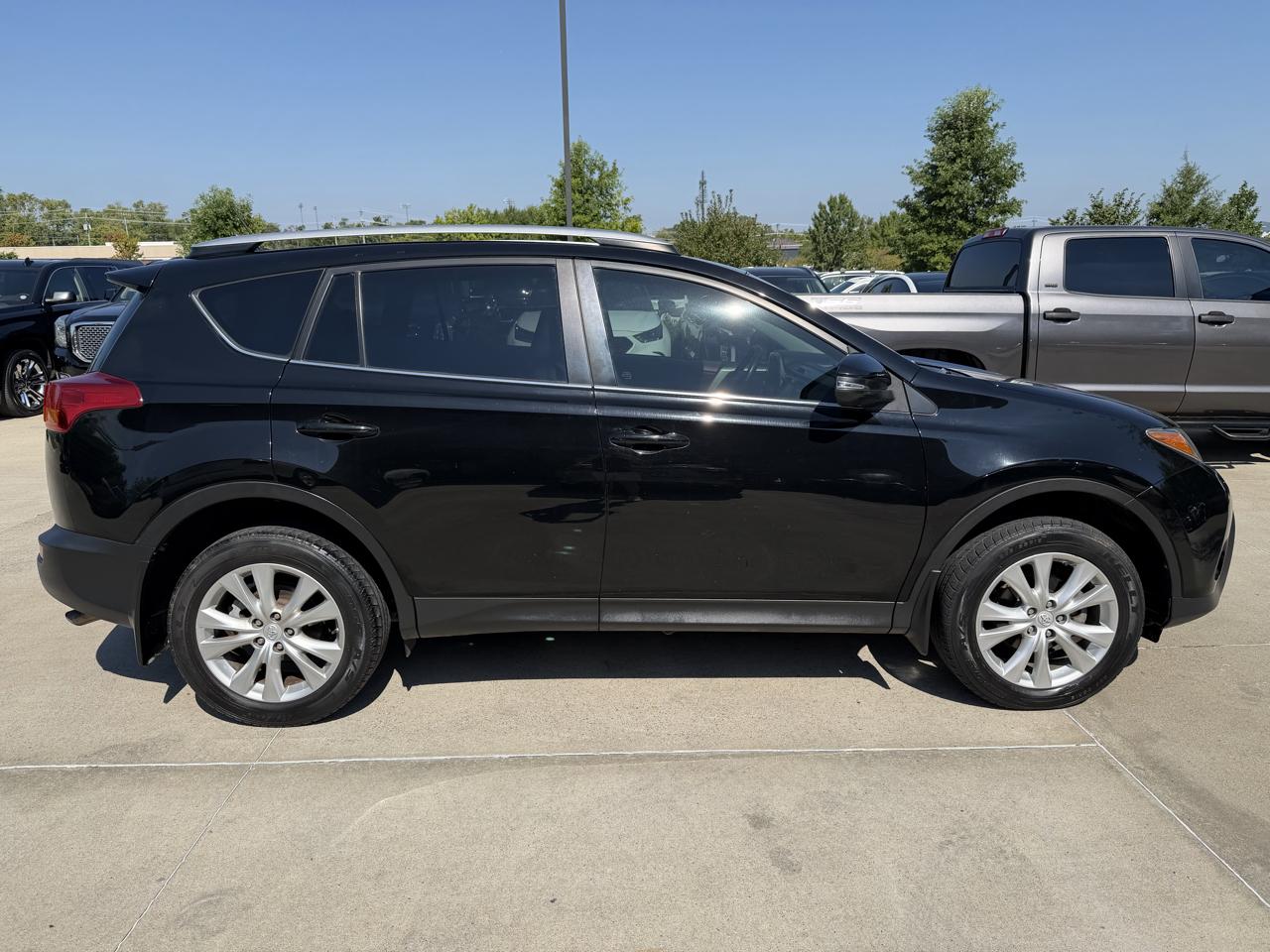 Toyota RAV4  2013