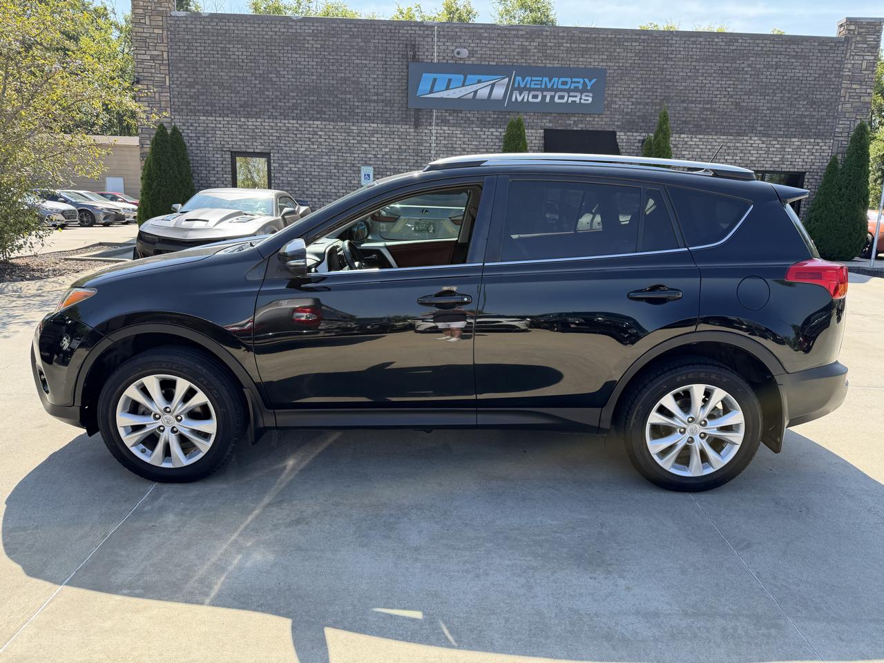 Toyota RAV4  2013