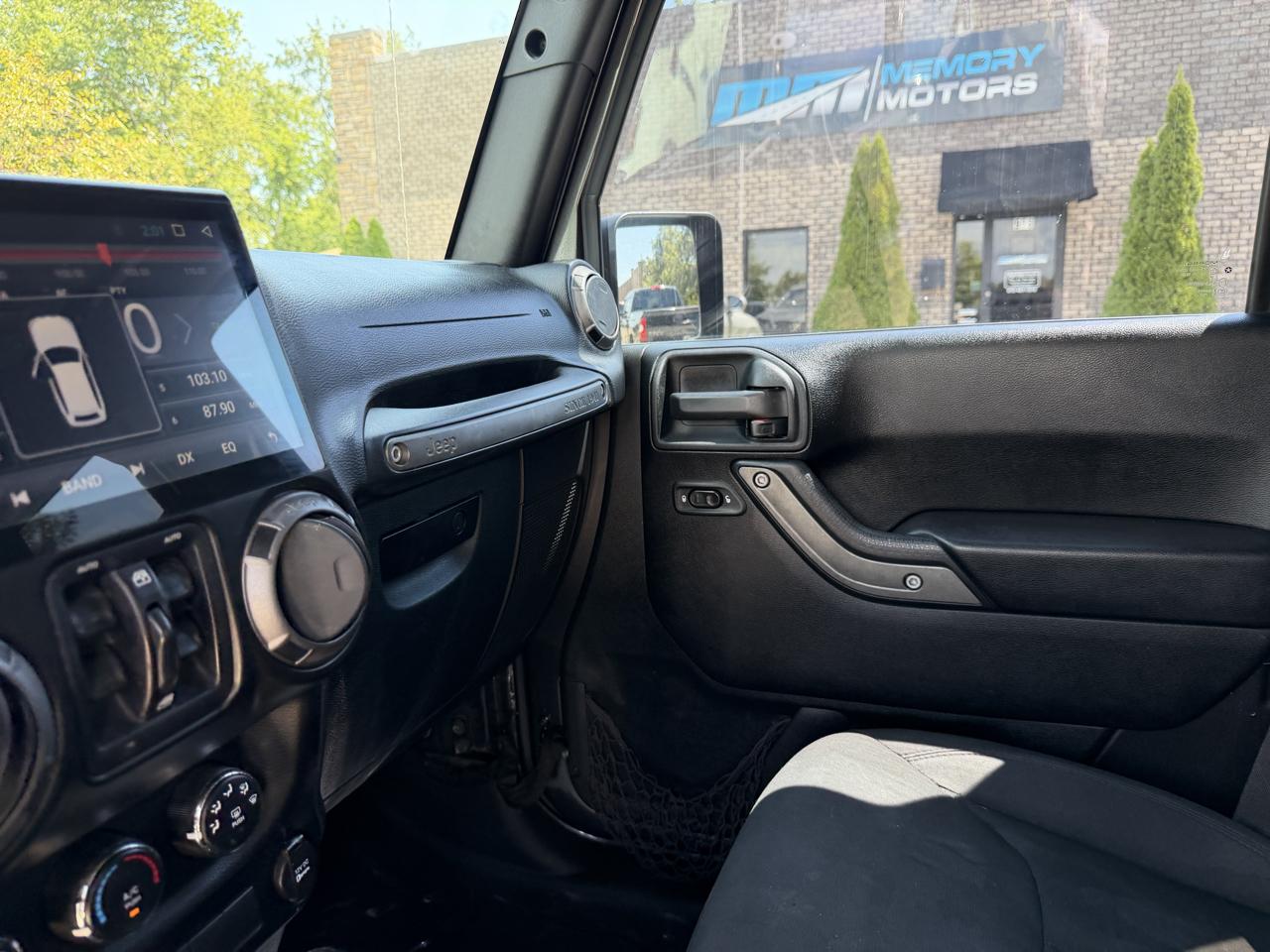 Jeep Wrangler Unlimited 4WD 4dr Sport 2016