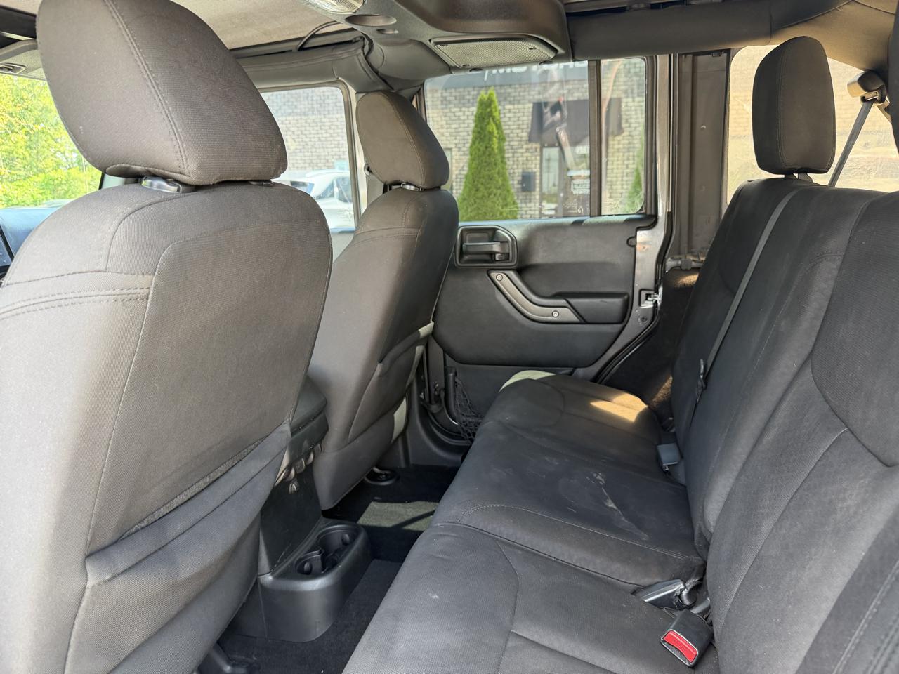 Jeep Wrangler Unlimited 4WD 4dr Sport 2016