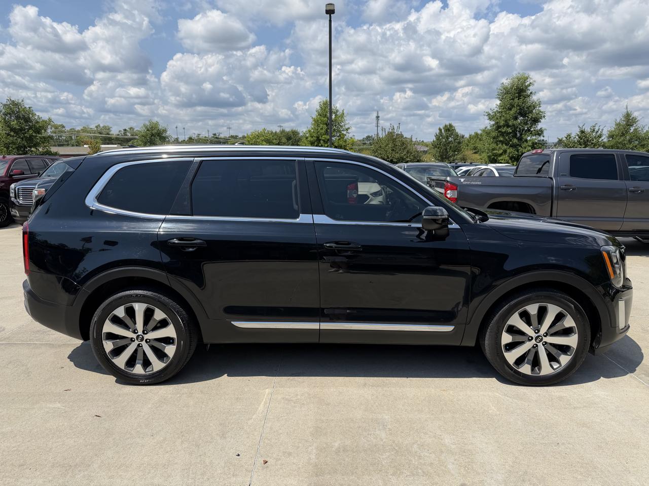 Kia Telluride EX AWD 2021