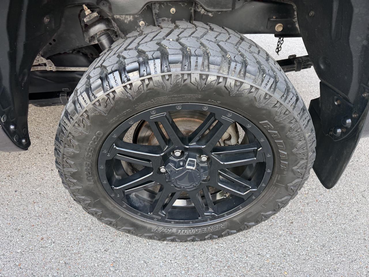 Toyota Tundra 4WD  2017