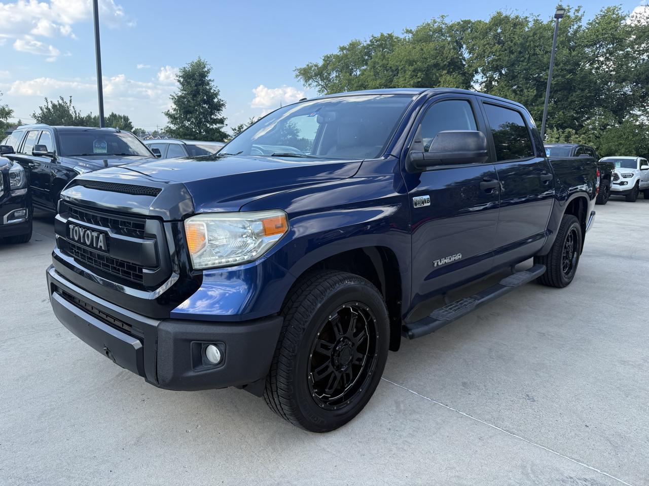 Toyota Tundra 2WD Truck CrewMax 5.7L V8 6-Spd AT SR5 (Natl) 2014