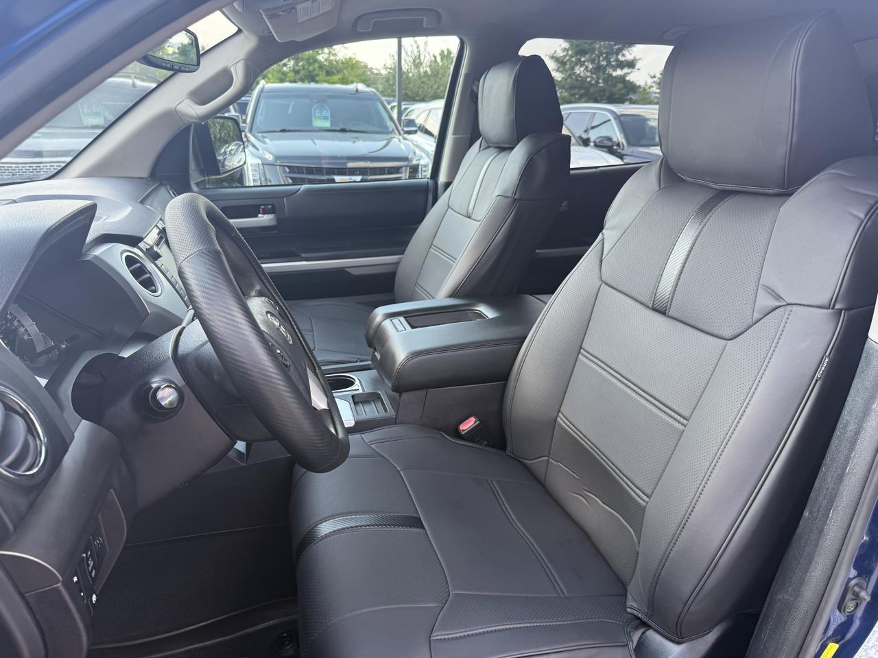 Toyota Tundra 2WD Truck CrewMax 5.7L V8 6-Spd AT SR5 (Natl) 2014