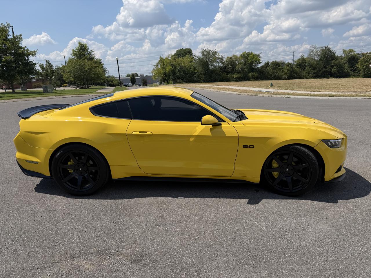 Ford Mustang GT Fastback 2017