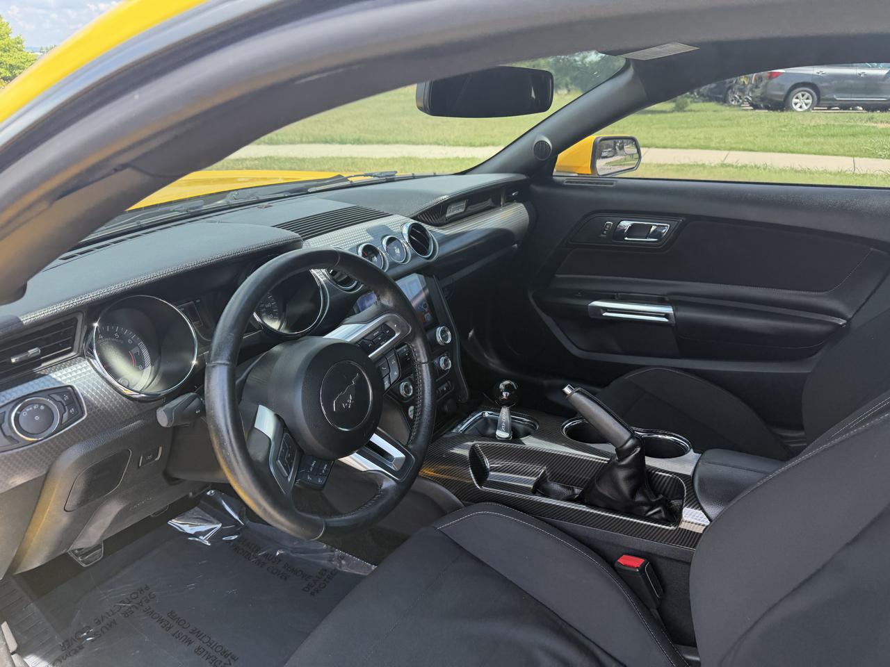 Ford Mustang GT Fastback 2017