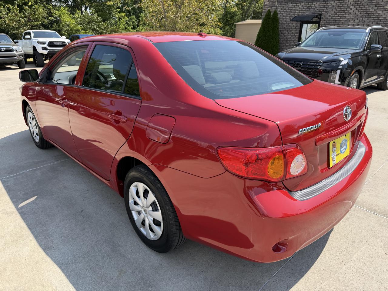 Toyota Corolla  2010