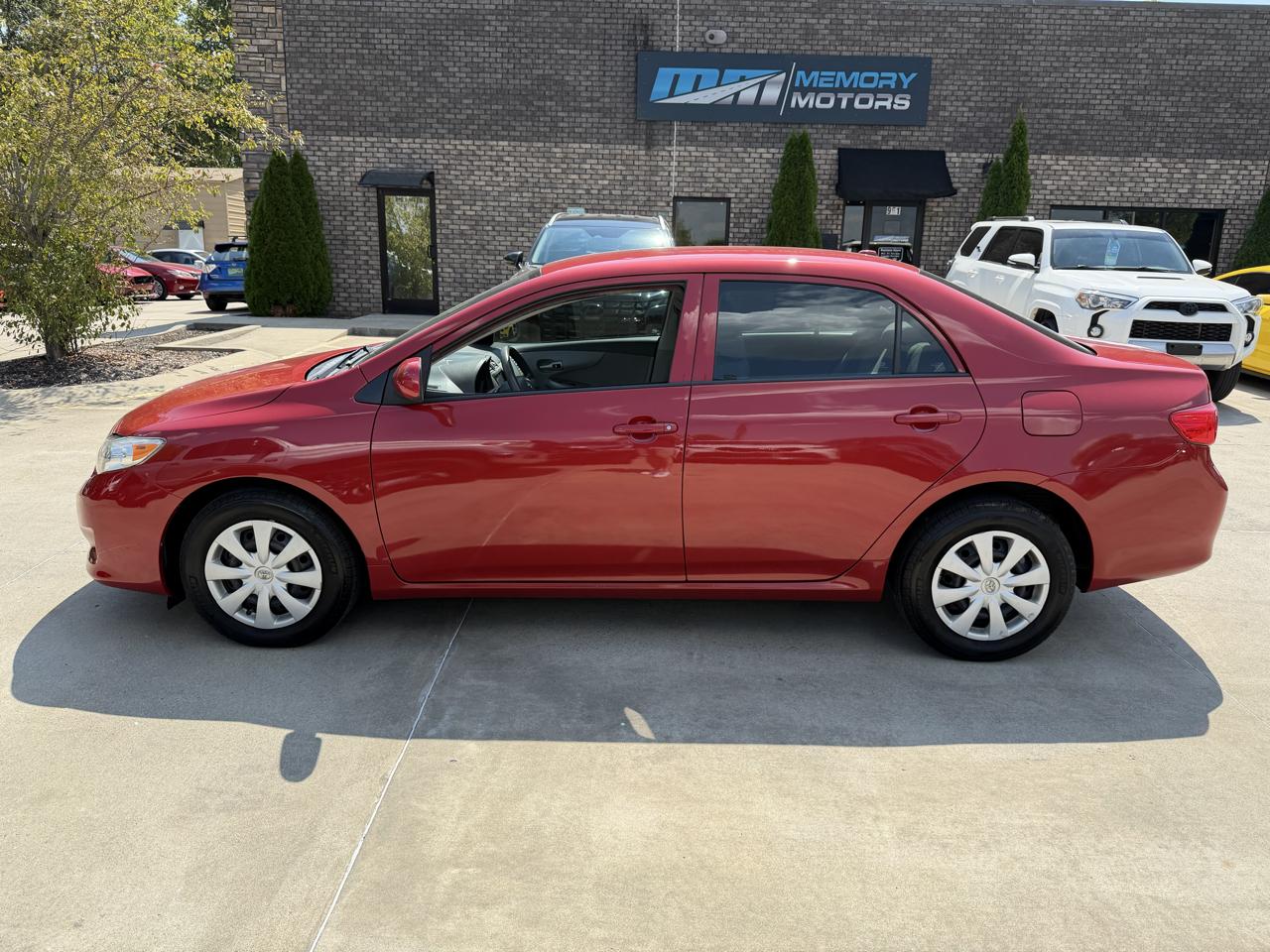Toyota Corolla  2010