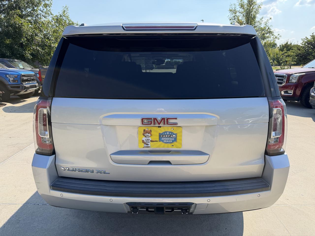 GMC Yukon XL 4WD 4dr SLT 2019