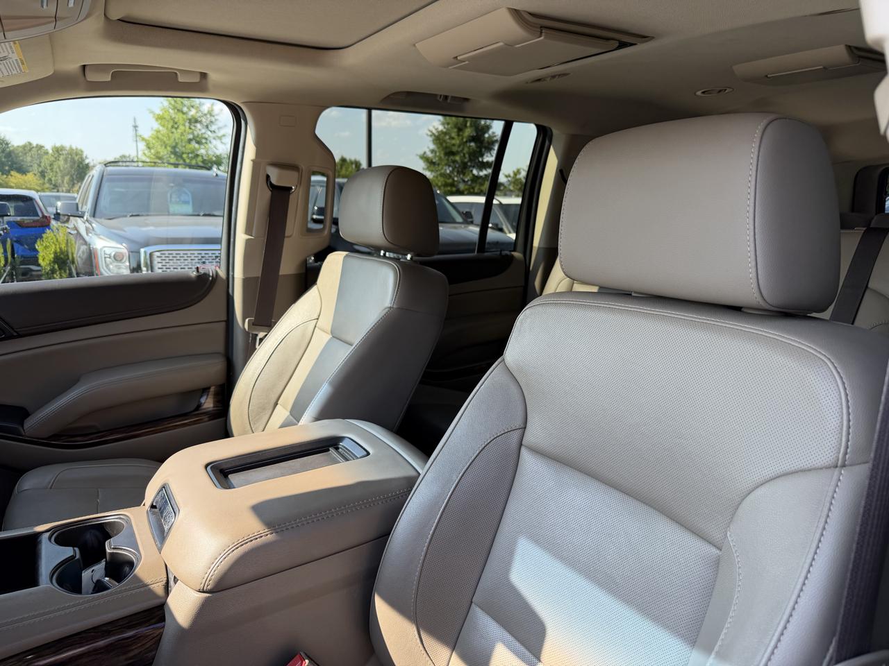 GMC Yukon XL 4WD 4dr SLT 2019