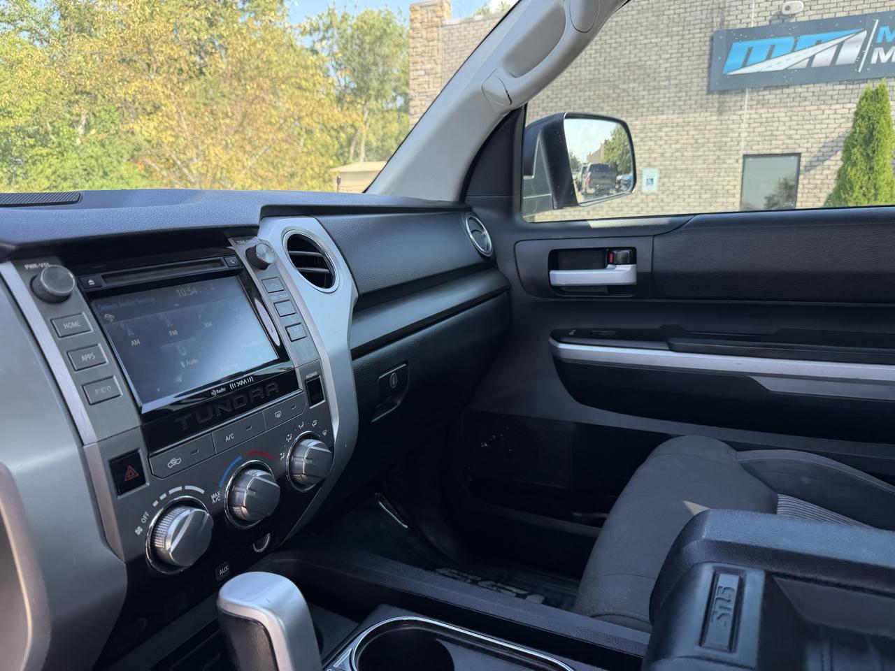 Toyota Tundra 2WD Truck  2016