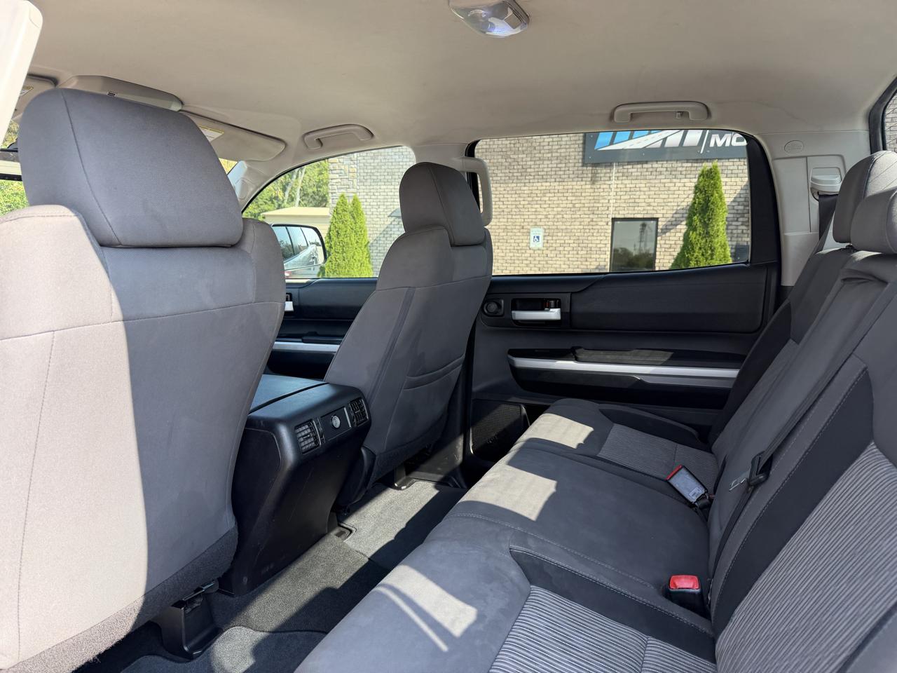 Toyota Tundra 2WD Truck  2016