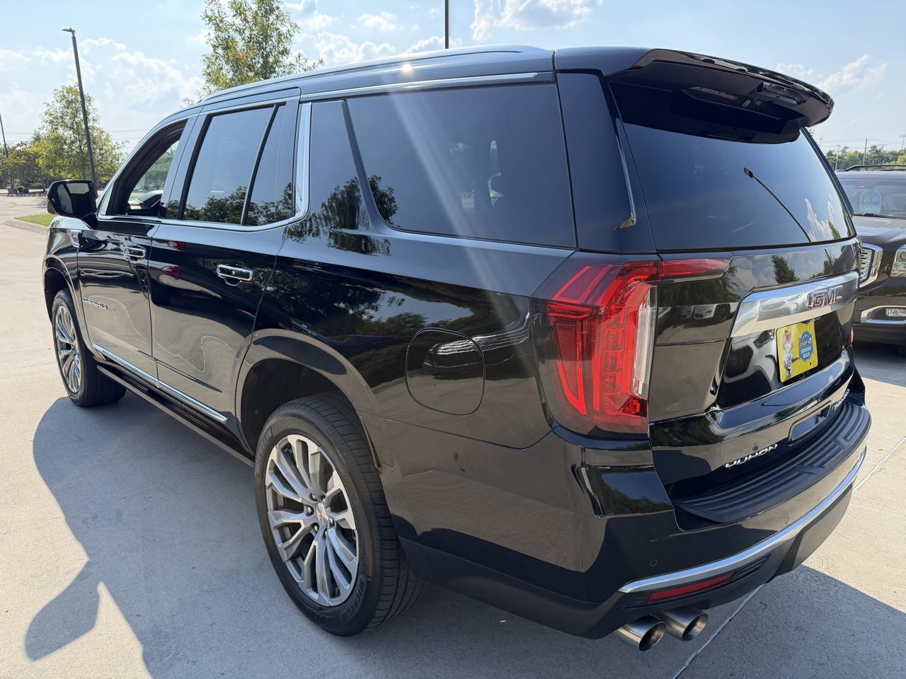 GMC Yukon 4WD 4dr Denali 2021