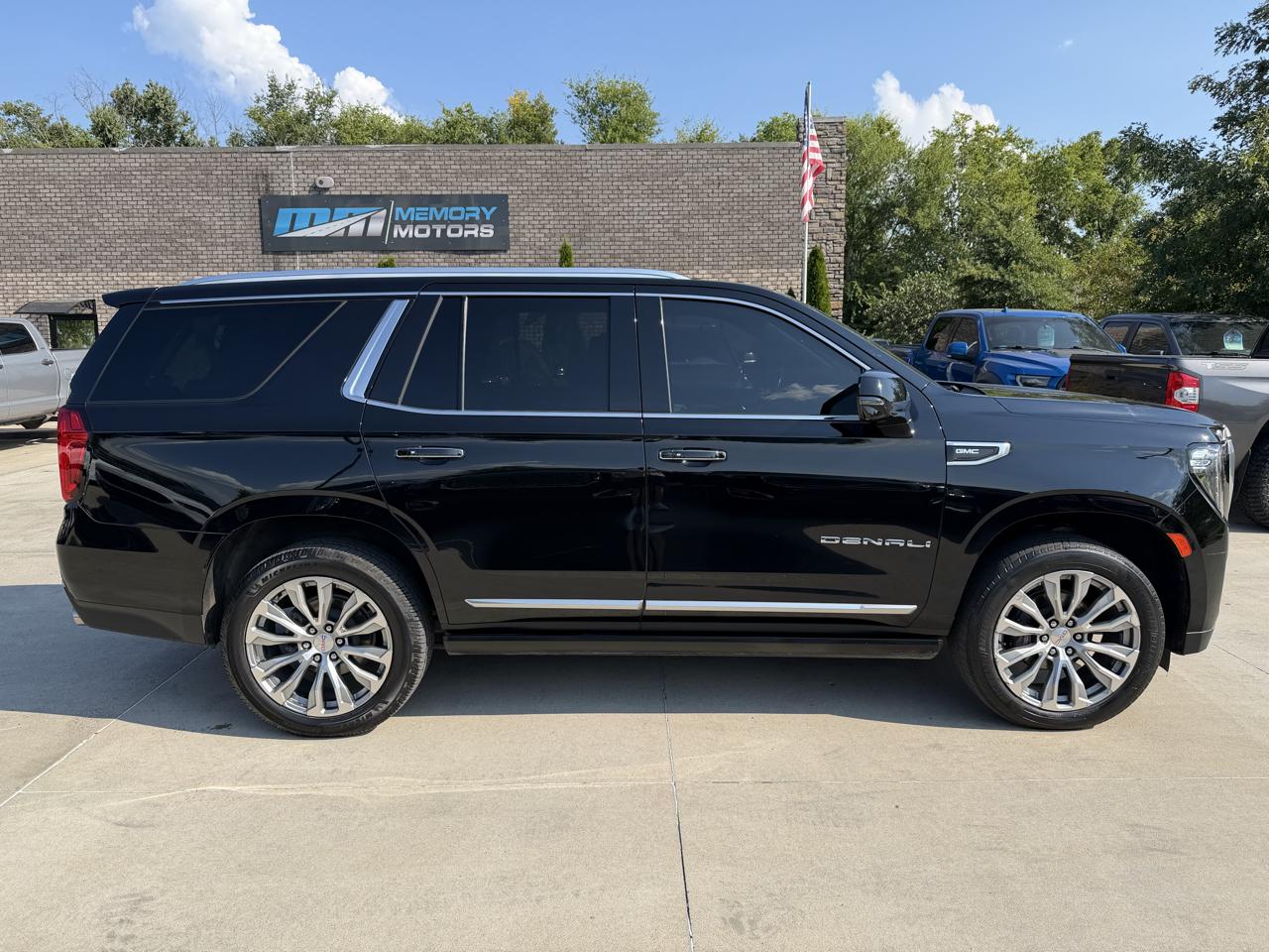 GMC Yukon 4WD 4dr Denali 2021