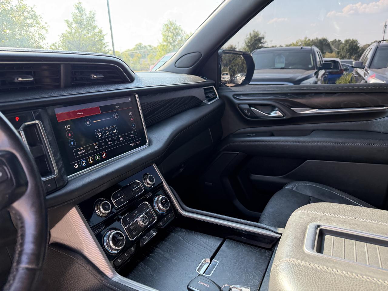 GMC Yukon 4WD 4dr Denali 2021