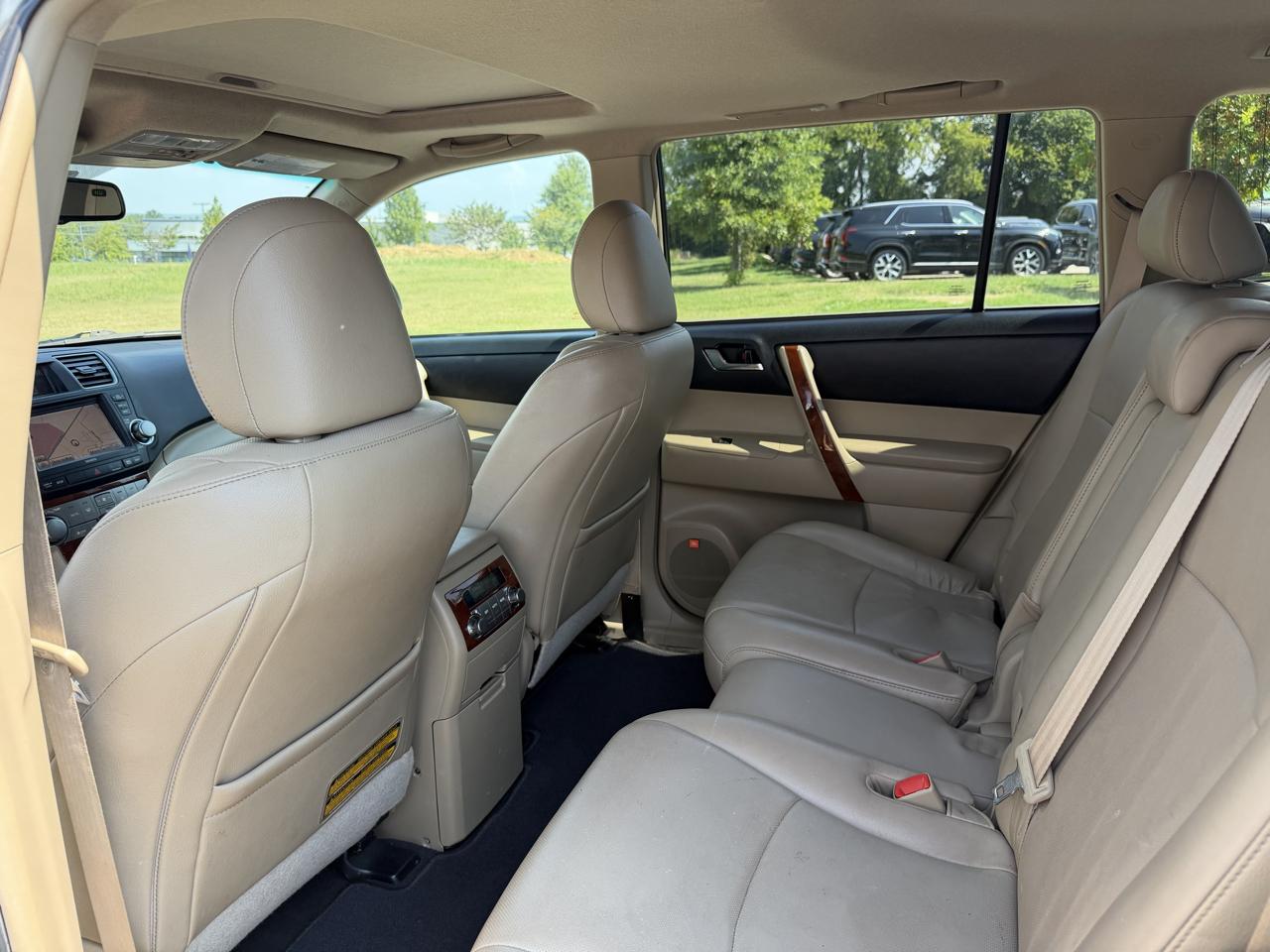 Toyota Highlander  2012