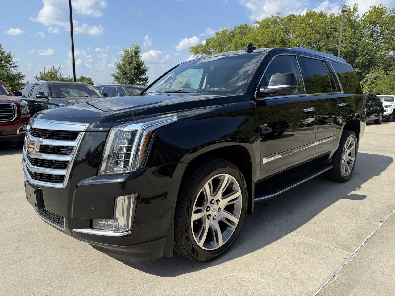 Cadillac Escalade 4WD 4dr Luxury 2015