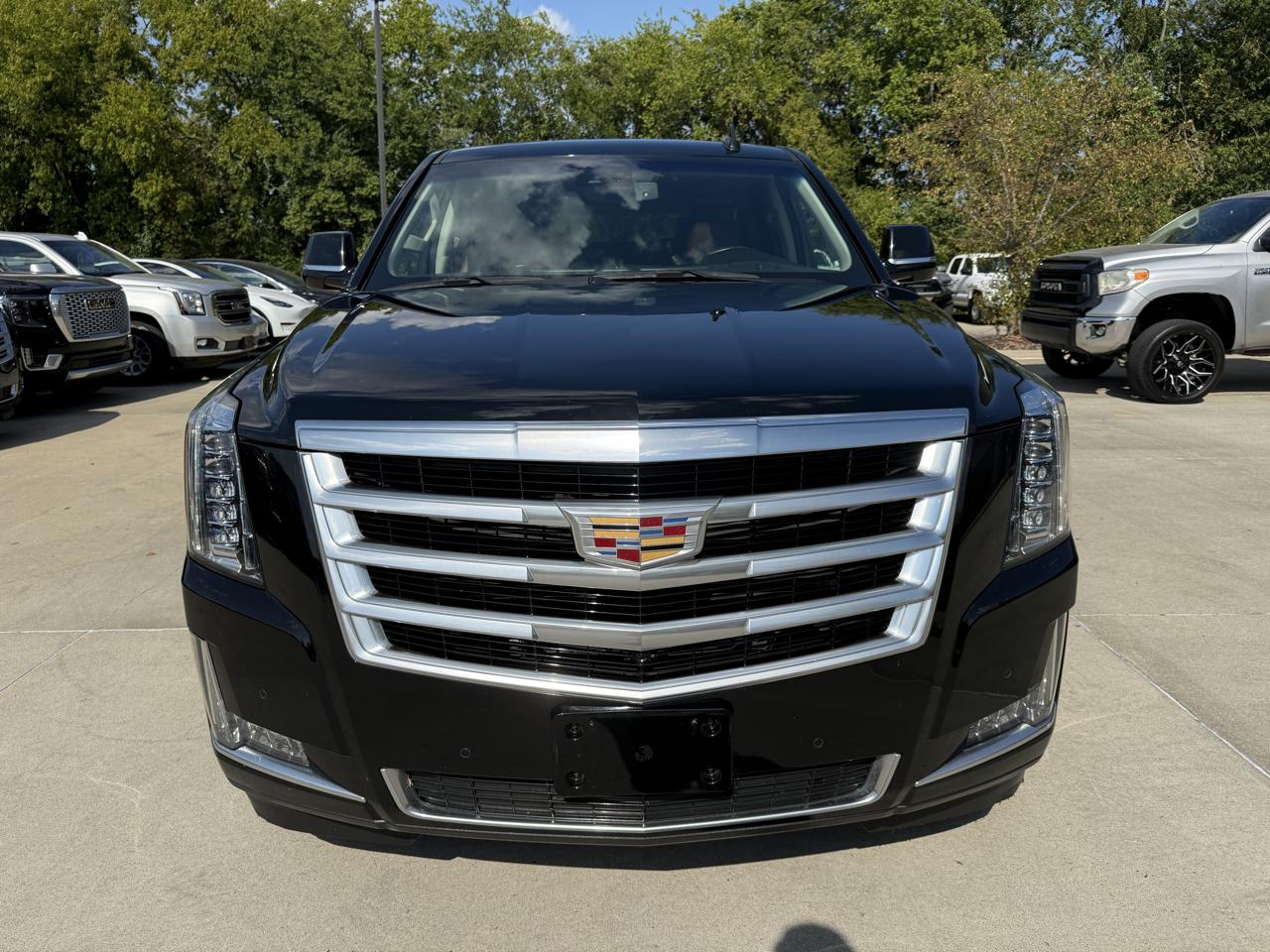 Cadillac Escalade 4WD 4dr Luxury 2015