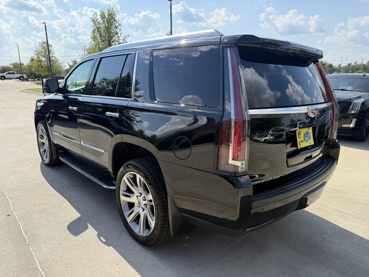 Cadillac Escalade 4WD 4dr Luxury 2015