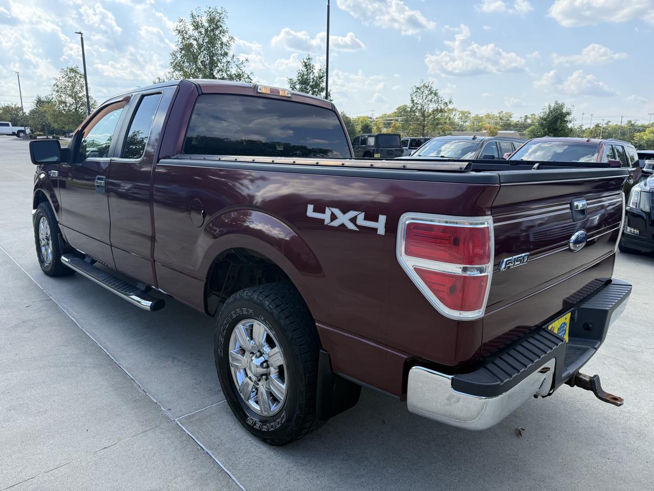 Ford F-150 4WD SuperCab 133" XLT 2009