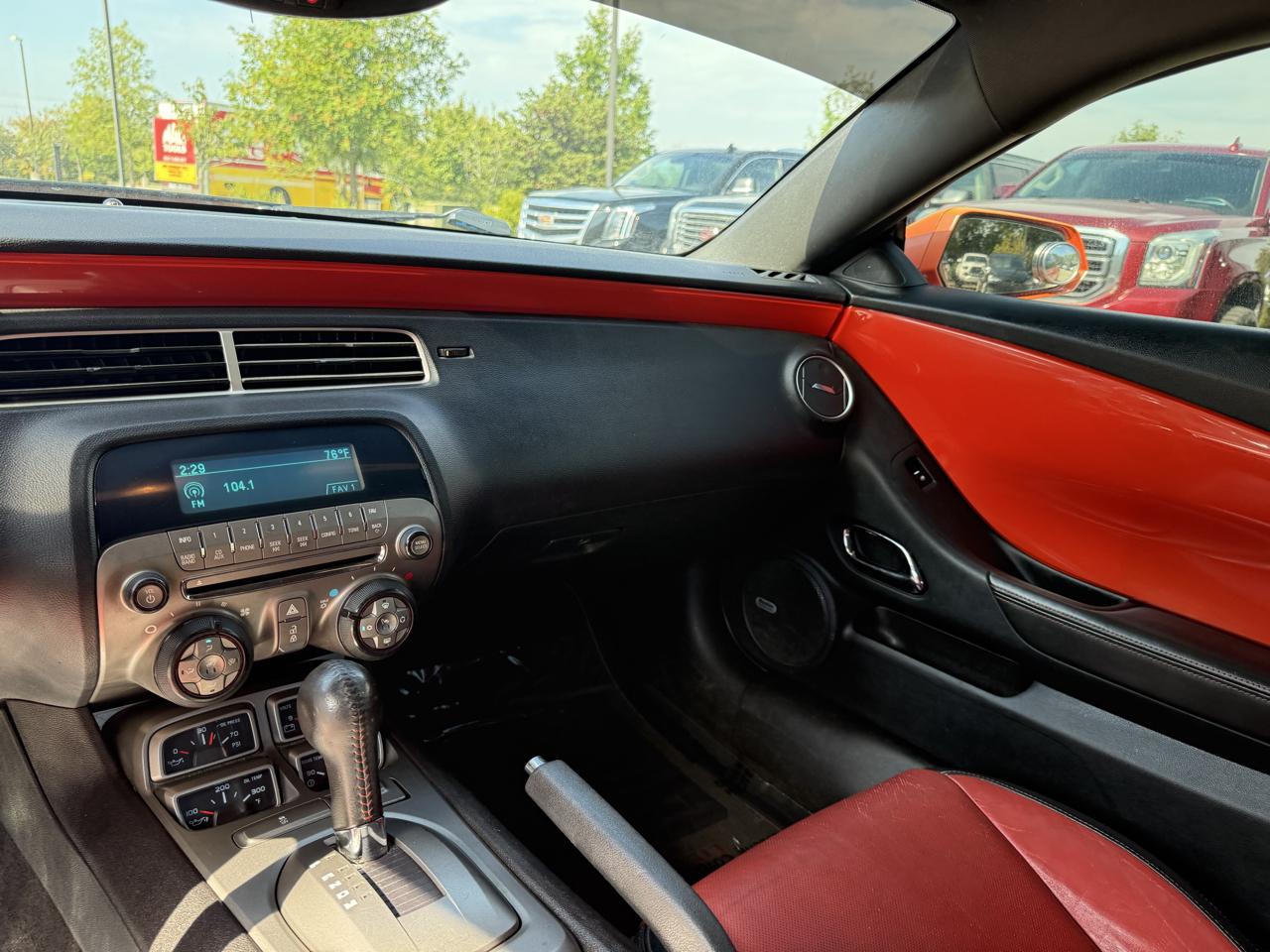 Chevrolet Camaro 2dr Cpe 2SS 2010