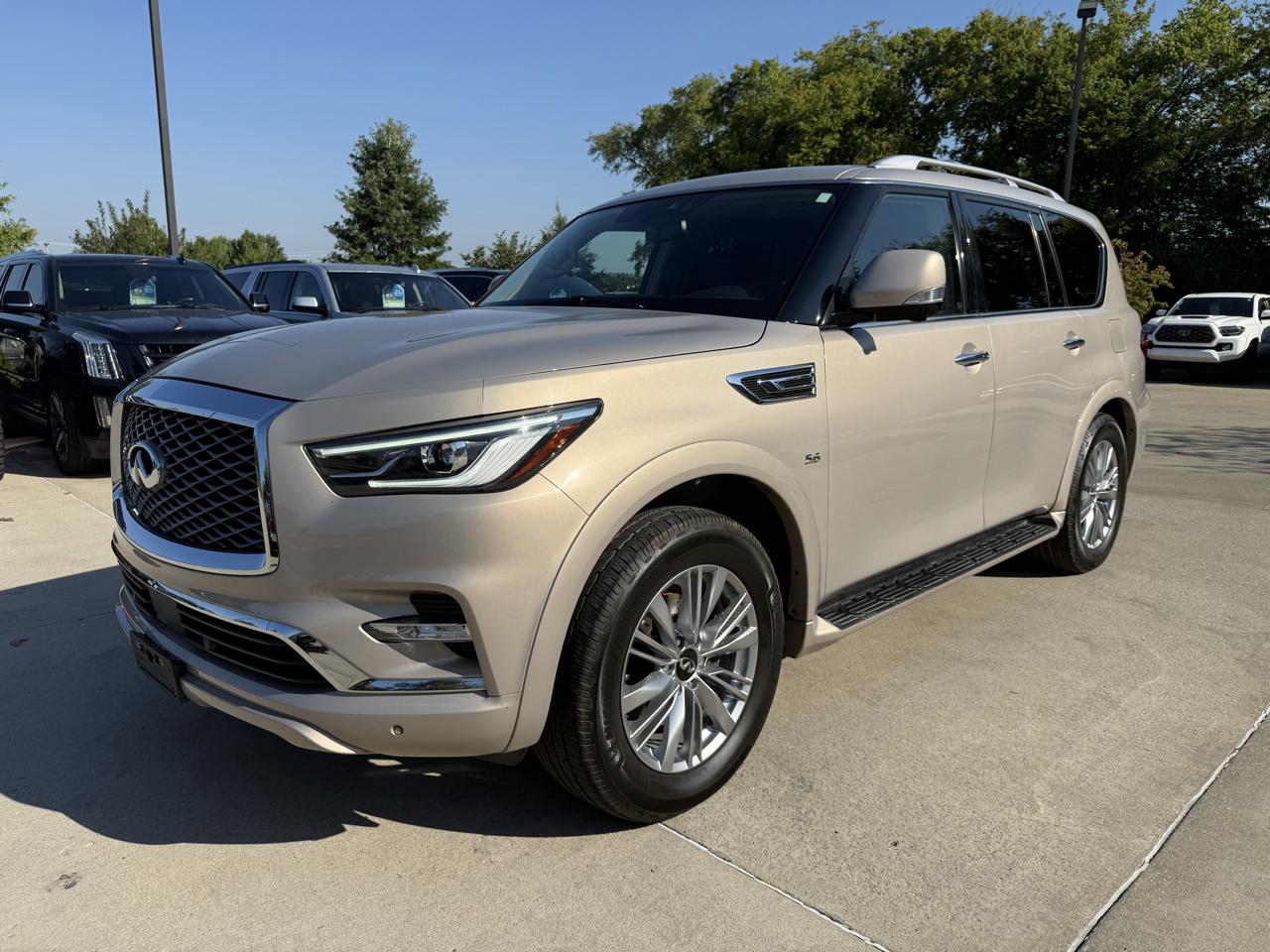Infiniti QX80 LUXE RWD 2019