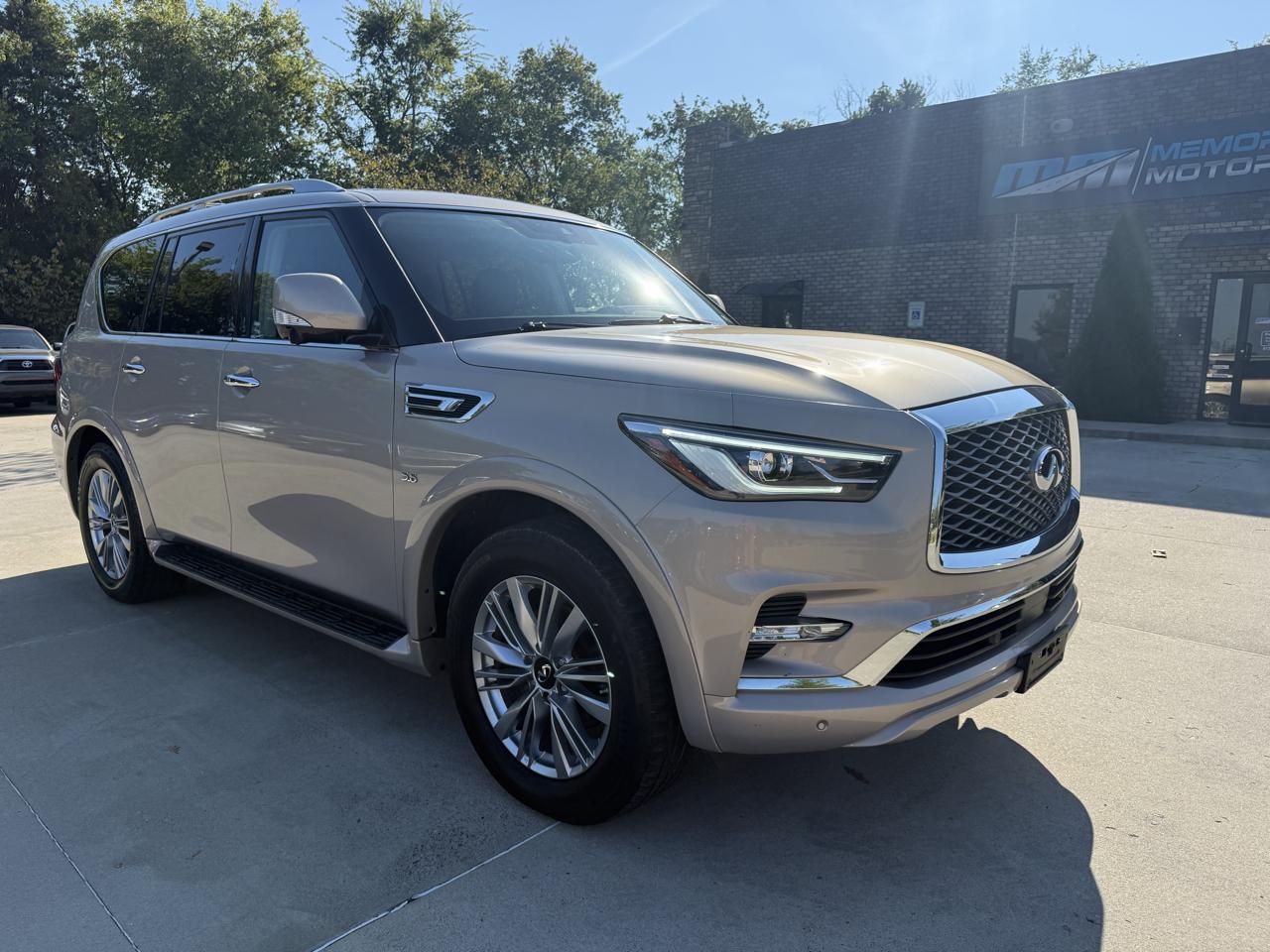 Infiniti QX80 LUXE RWD 2019