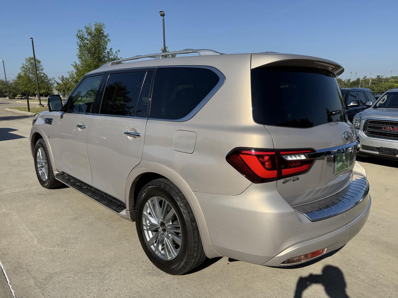 Infiniti QX80 LUXE RWD 2019