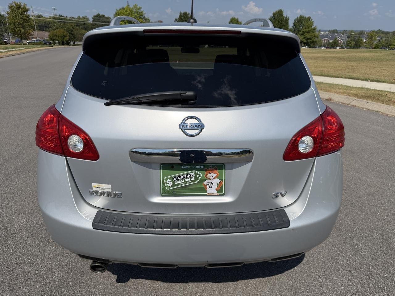 Nissan Rogue FWD 4dr SV 2011