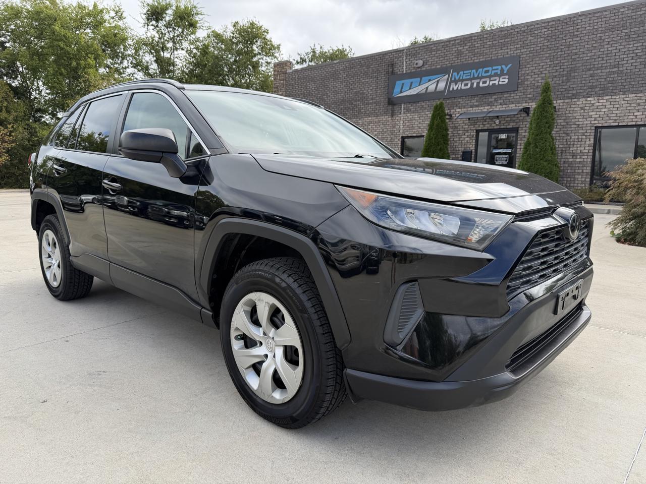 2019 Toyota RAV4 LE AWD