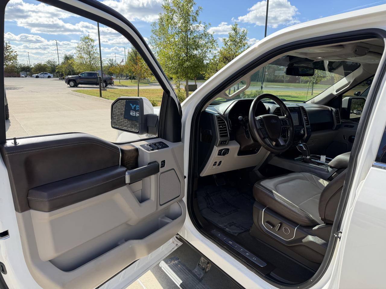 Ford F-150 Limited 4WD SuperCrew 5.5' Box 2019